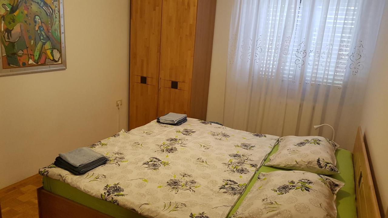 Apartma PANORAMA Marezige Bagian luar foto