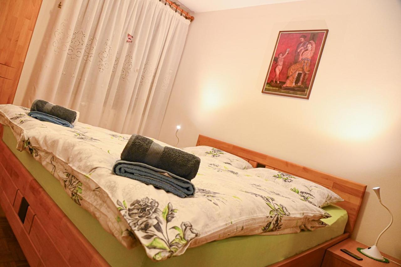 Apartma PANORAMA Marezige Bagian luar foto