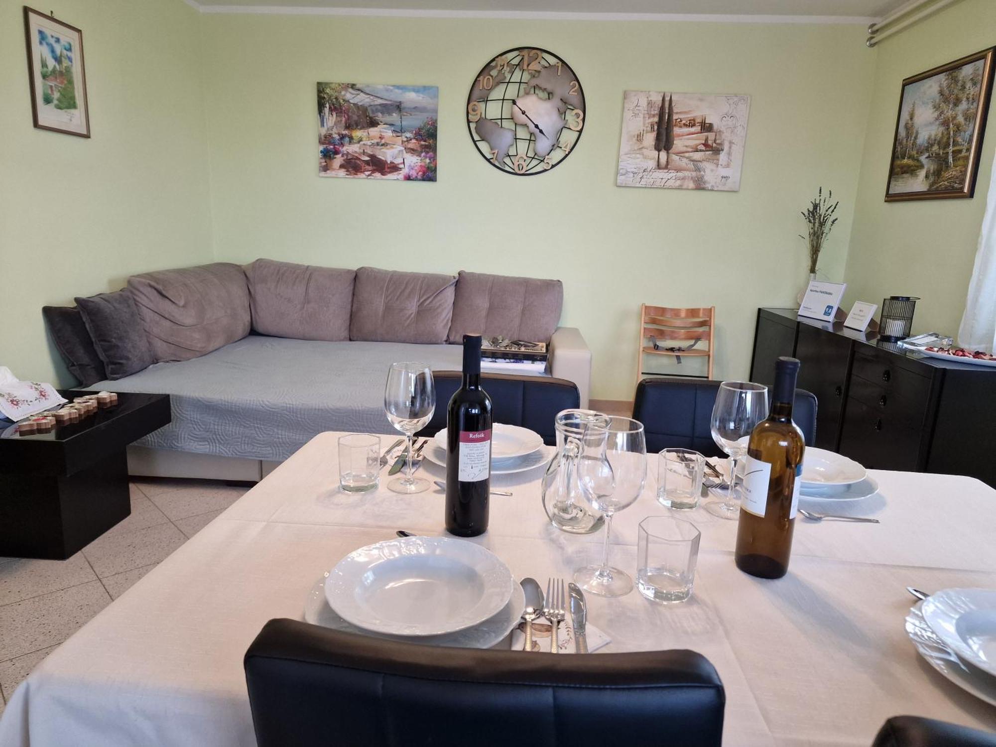 Apartma PANORAMA Marezige Bagian luar foto